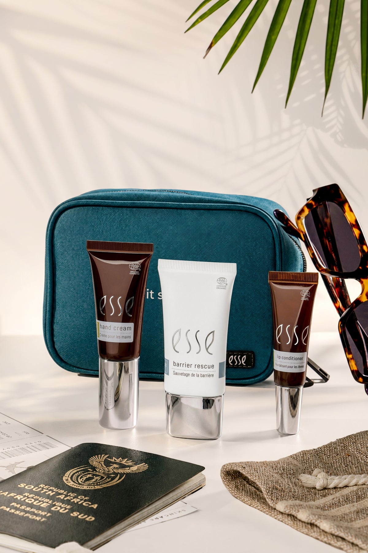 Esse Skin Rescue kit. Gave ved Esse handel over 2300kr